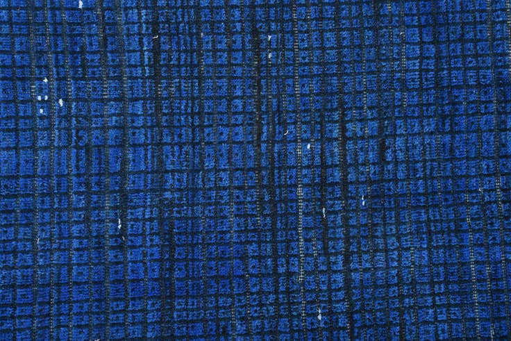 Detail image of 4' 1 x 5' 9 Hand Knotted Darya Wool Rug