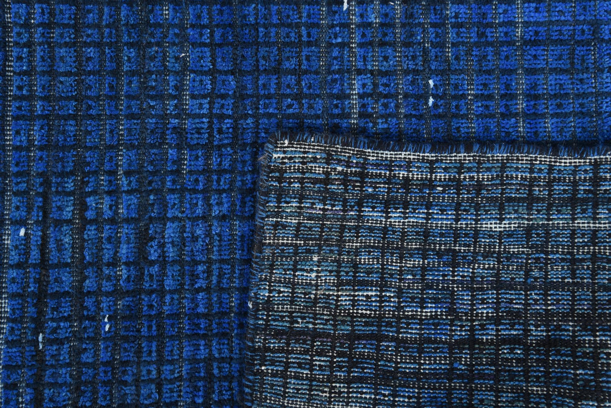 4' 1 x 5' 9 Hand Knotted Darya Wool Rug
