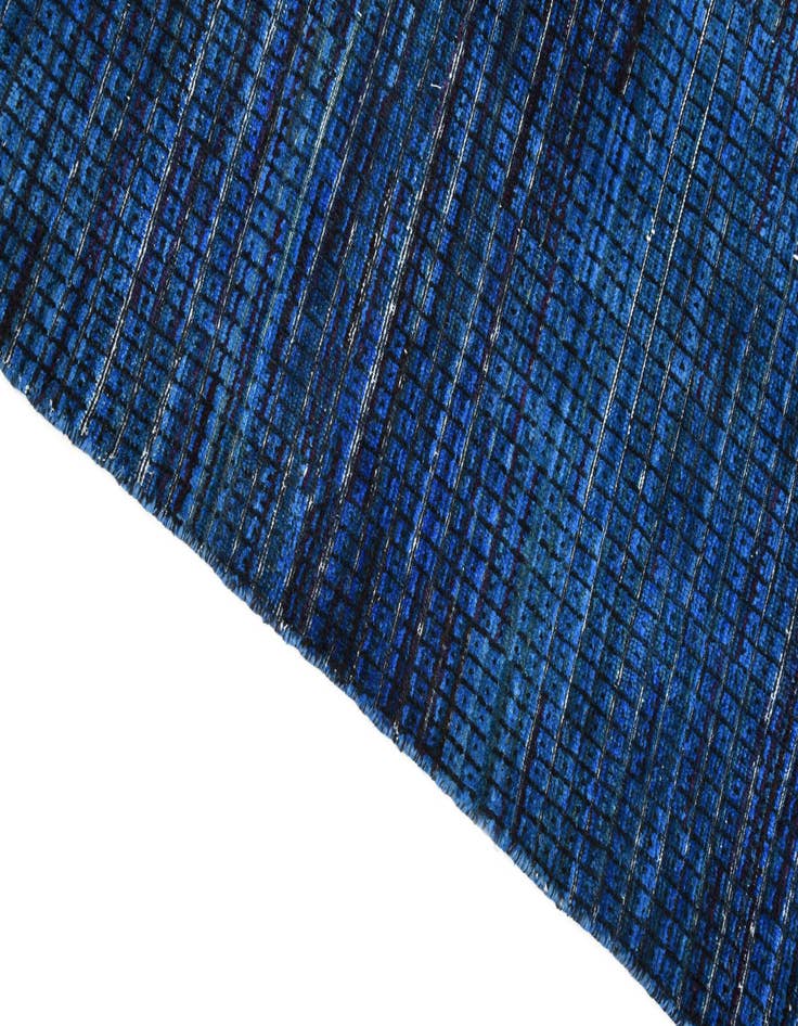 Detail image of 7' 10 x 10' 3  Hand Knotted Darya Wool Rug