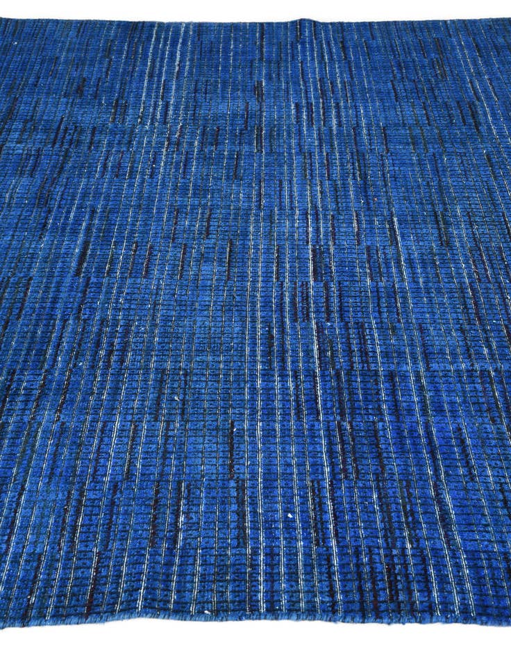 Detail image of 7' 7 x 9' 9  Hand Knotted Darya Wool Rug