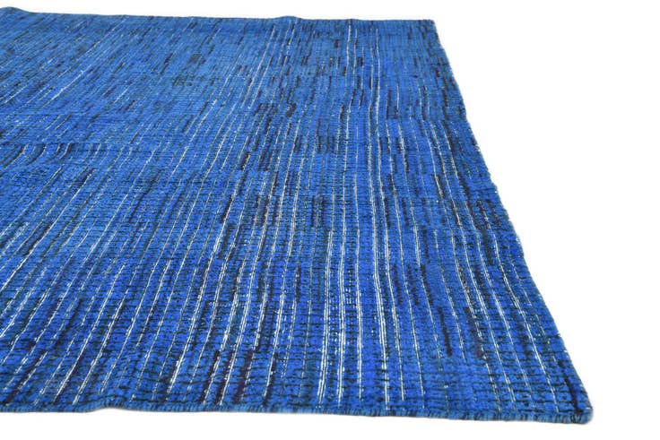 Detail image of 7' 10 x 9' 8 Hand Knotted Darya Wool Rug