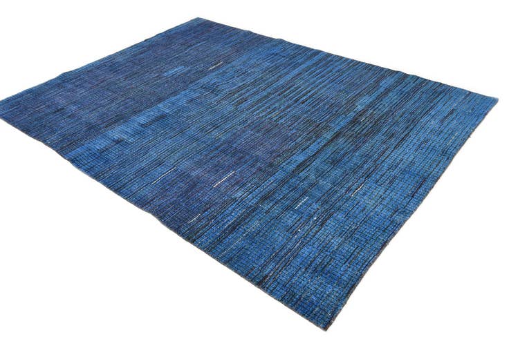 Detail image of 7' 9 x 10' 5 Hand Knotted Darya Wool Rug