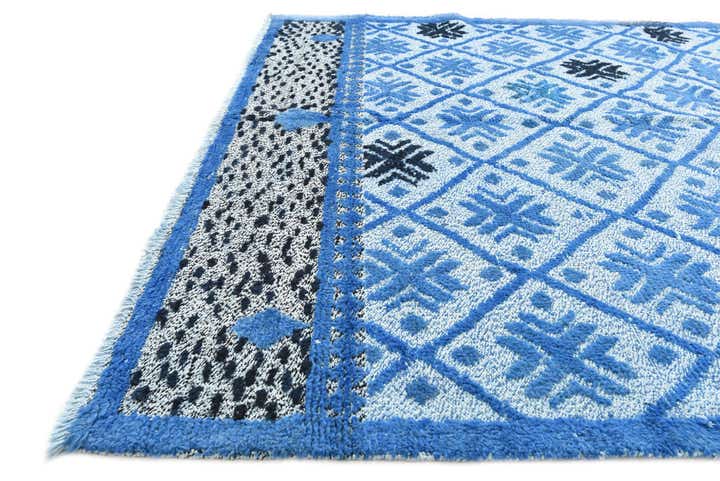 5' 7 x 8' 1 Hand Knotted Darya Wool Rug
