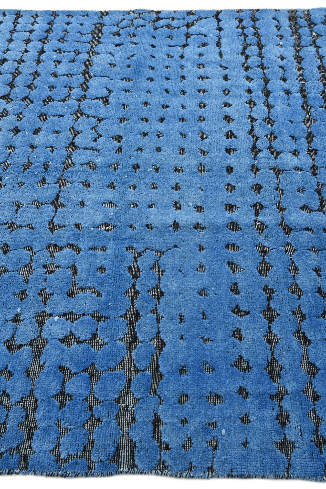 5' 5 x 8' 6 Hand Knotted Darya Wool Rug
