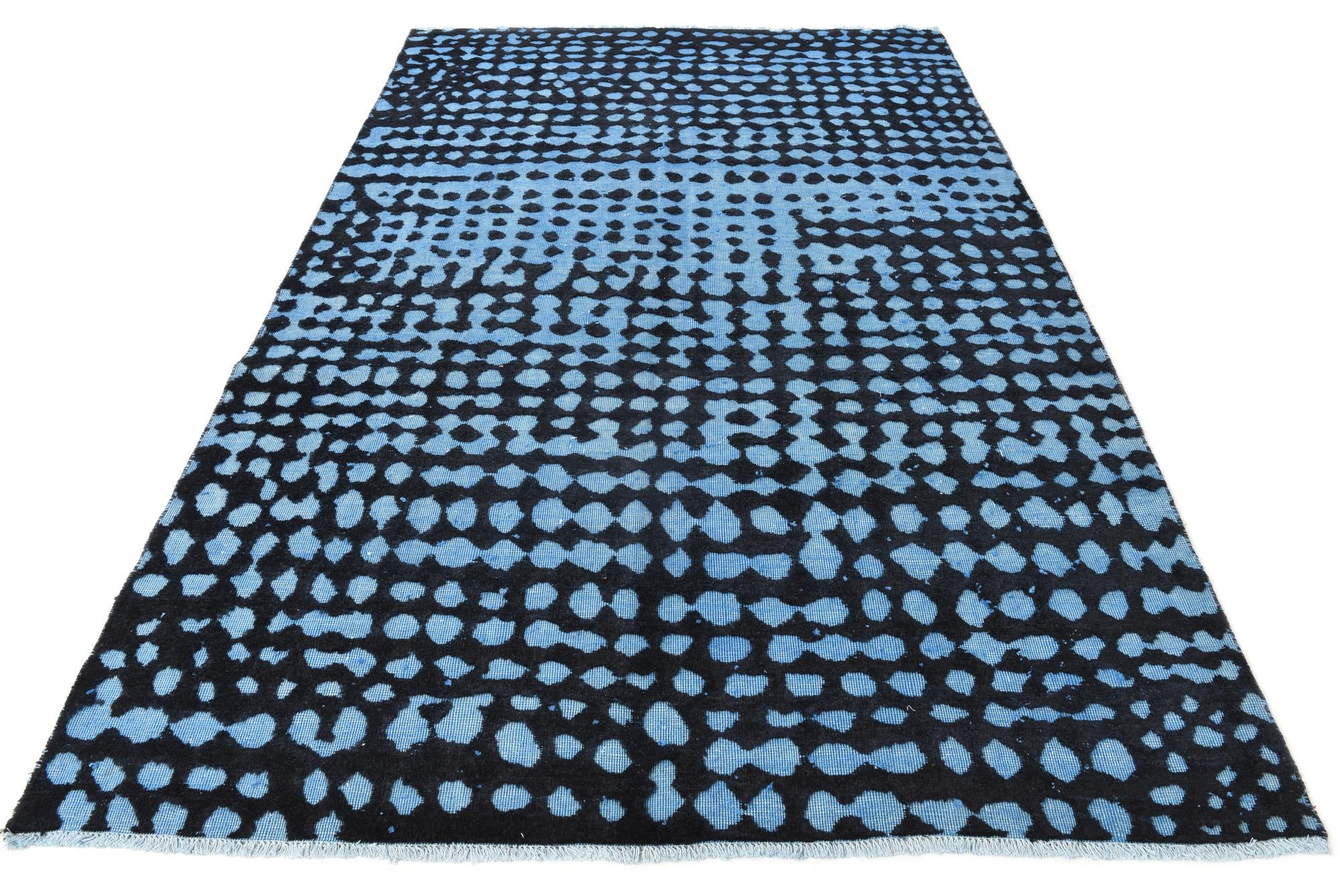 6' 7 x 10' Hand Knotted Darya Wool Rug