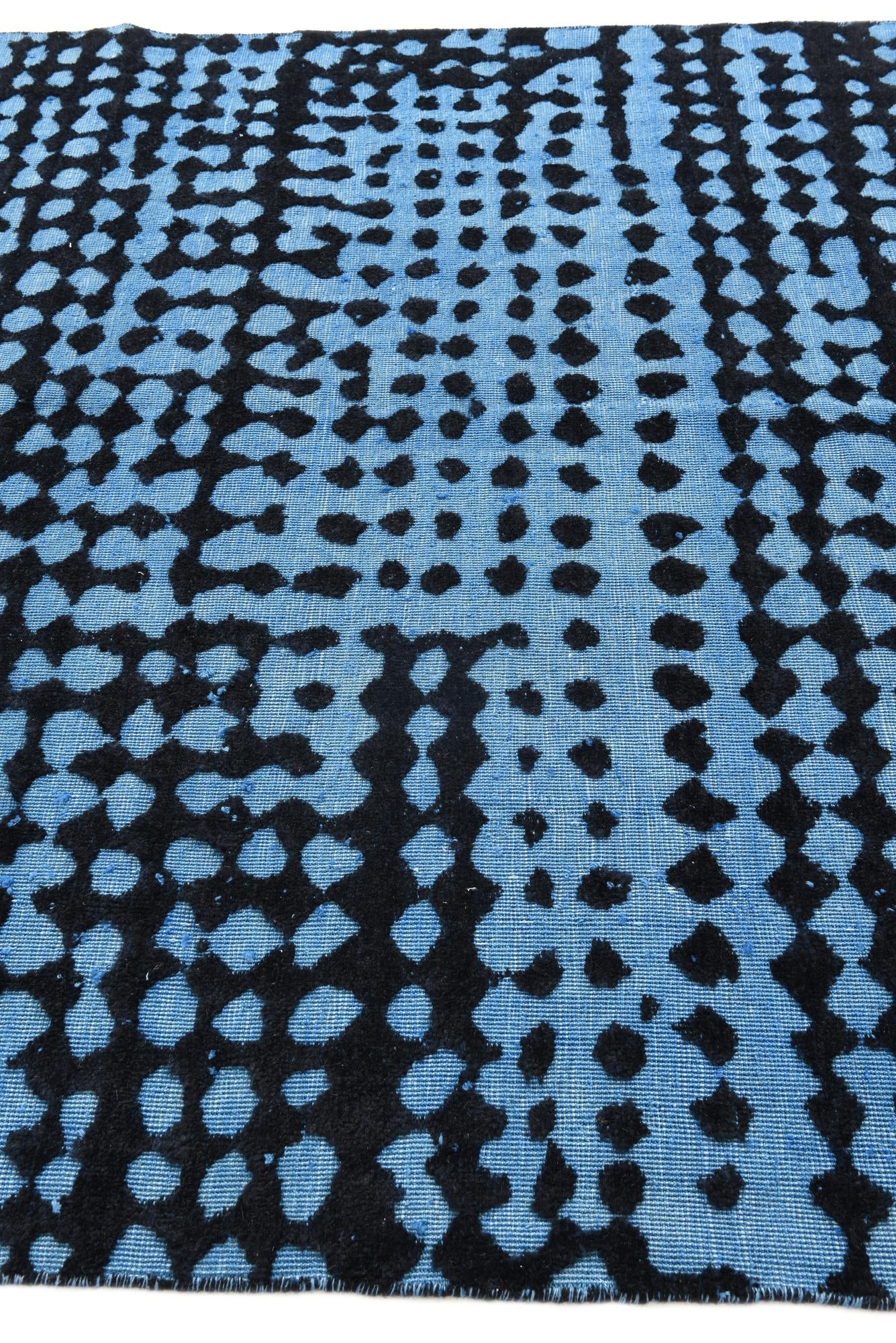 6' 7 x 10' Hand Knotted Darya Wool Rug