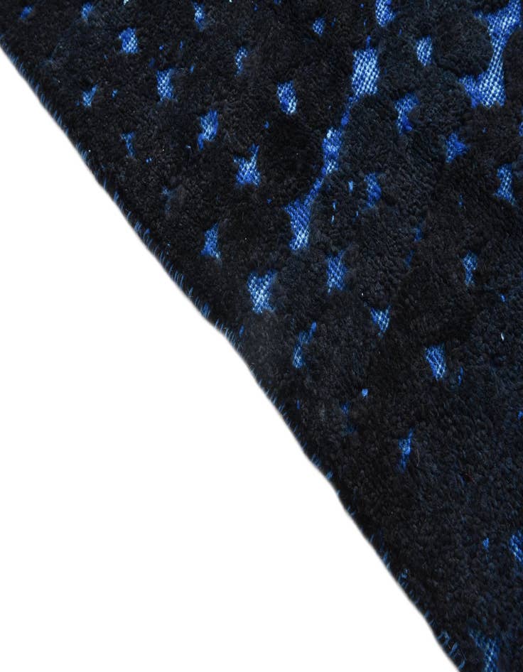 Detail image of 7' 9 x 10' Hand Knotted Darya Wool Rug