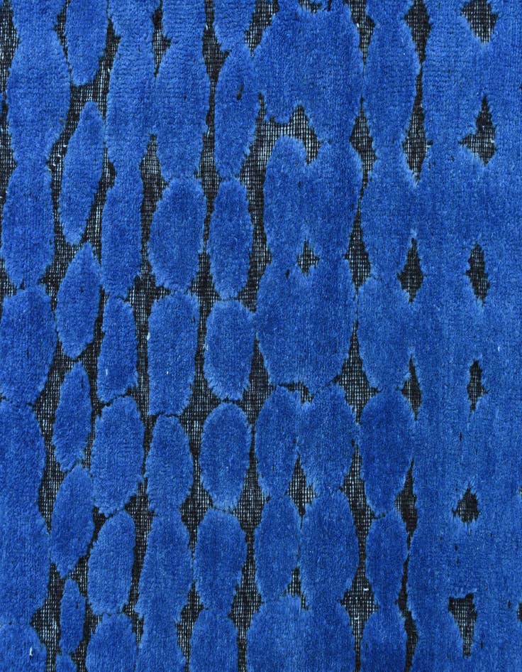 Detail image of 9' x 12' 3  Hand Knotted Darya Wool Rug