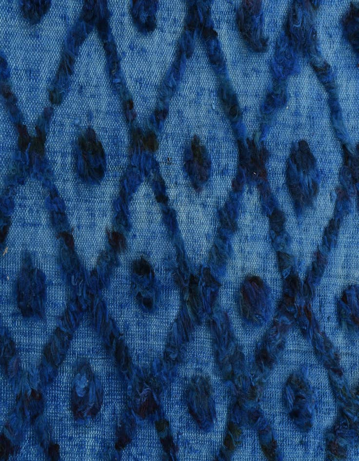 Detail image of 6' 9 x 9' 3  Hand Knotted Darya Wool Rug