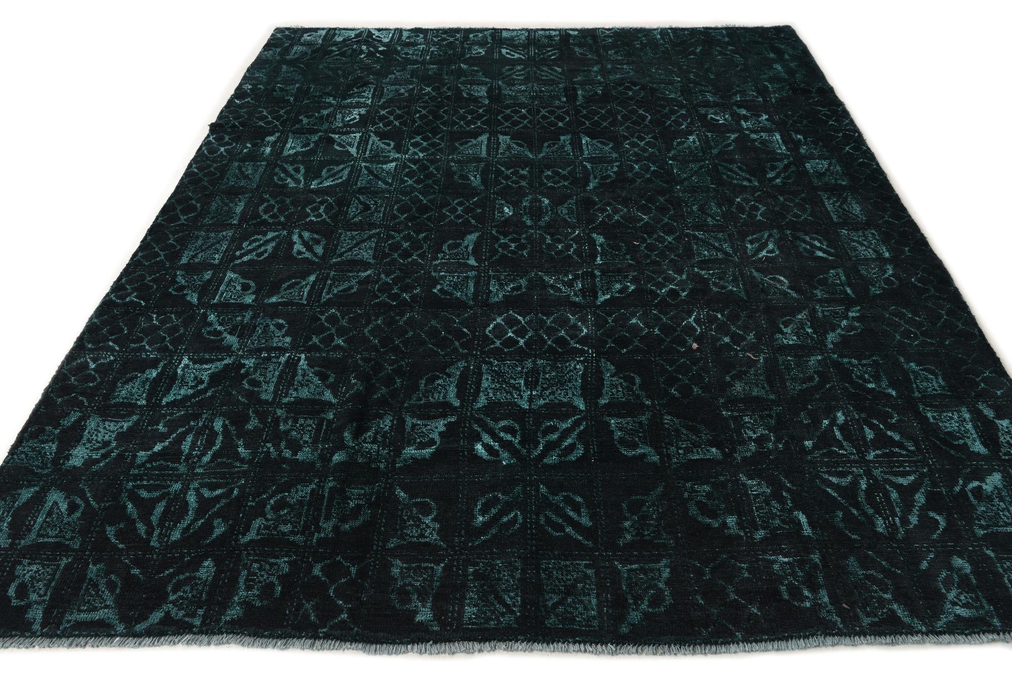 8' x 10' Hand Knotted Darya Rug