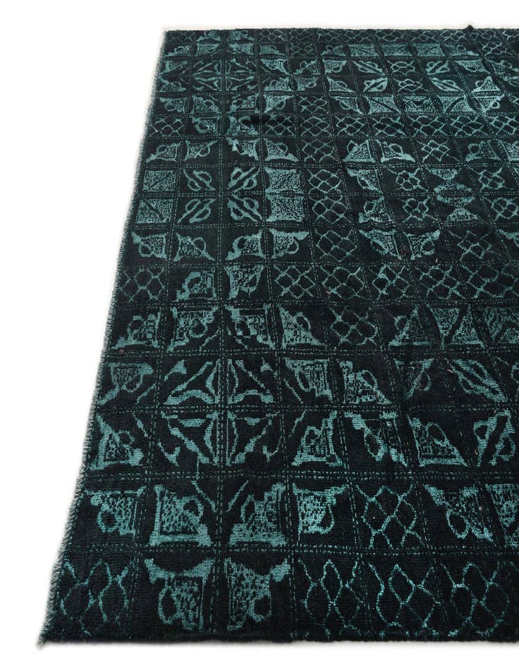 Detail image of 8' x 10'  Hand Knotted Darya Rug