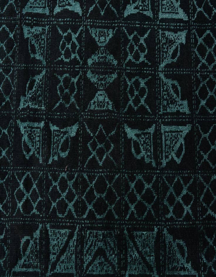 Detail image of 8' x 10'  Hand Knotted Darya Rug