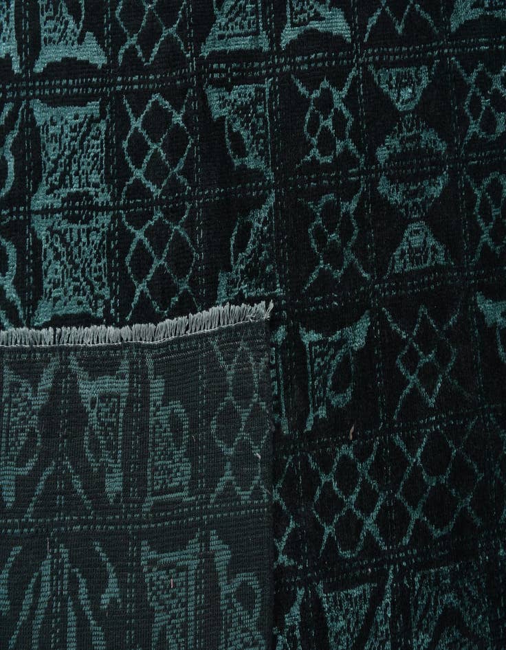 Detail image of 8' x 10'  Hand Knotted Darya Rug