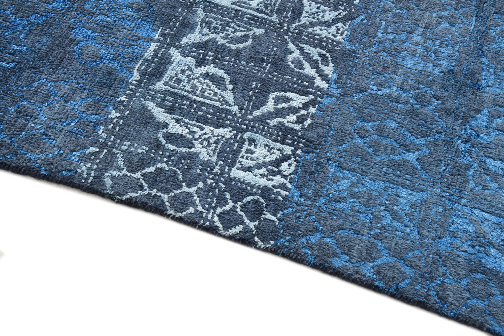6' x 9' Hand Knotted Darya Rug