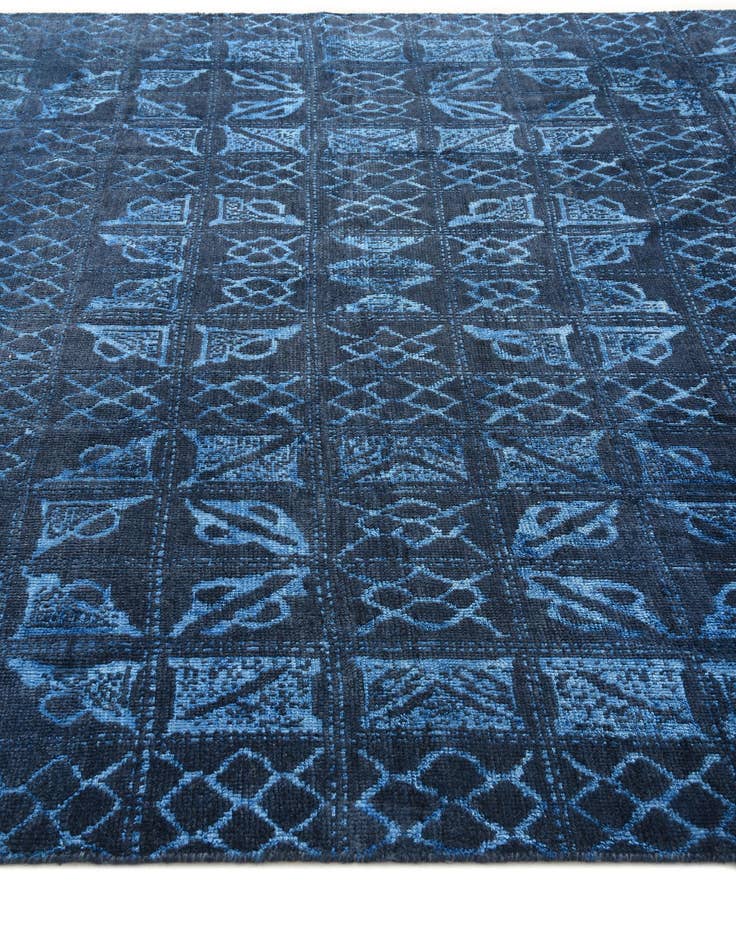 Detail image of 8' x 10'  Hand Knotted Darya Rug