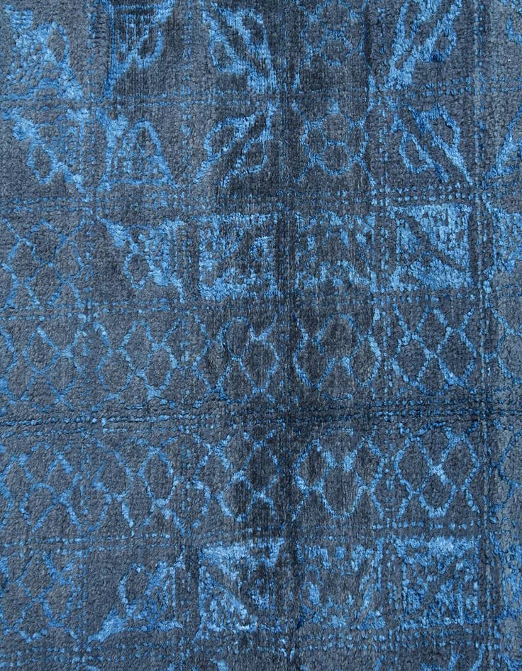 Detail image of 5' 8 x 9' 1  Hand Knotted Darya Rug