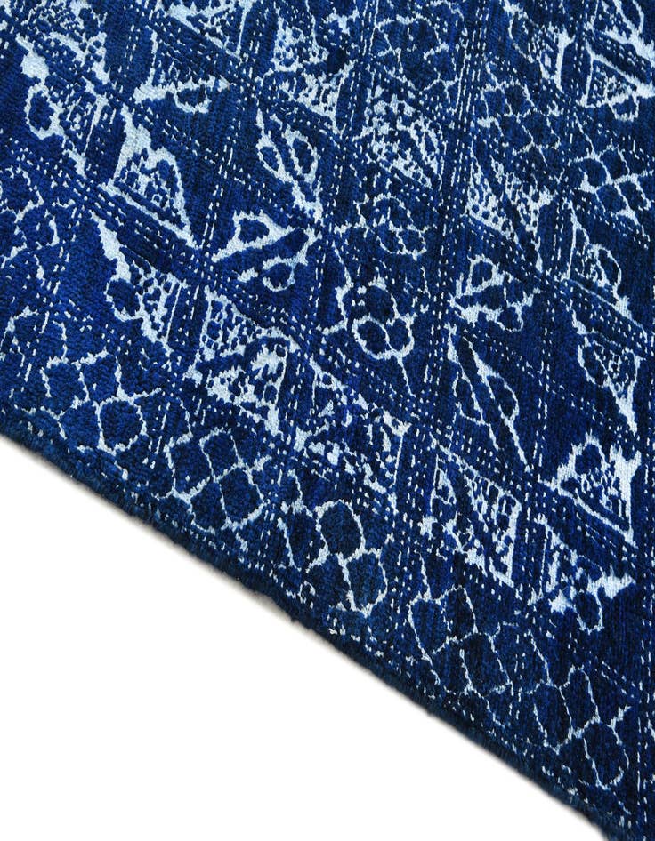 Detail image of 6' x 9' 3  Hand Knotted Darya Rug