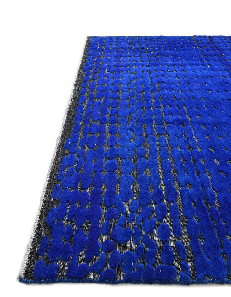 Detail image of 8' x 10' 10  Hand Knotted Darya Wool Rug