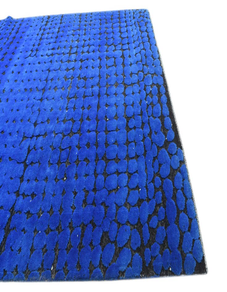 Detail image of 8' 10 x 12' 1  Hand Knotted Darya Wool Rug