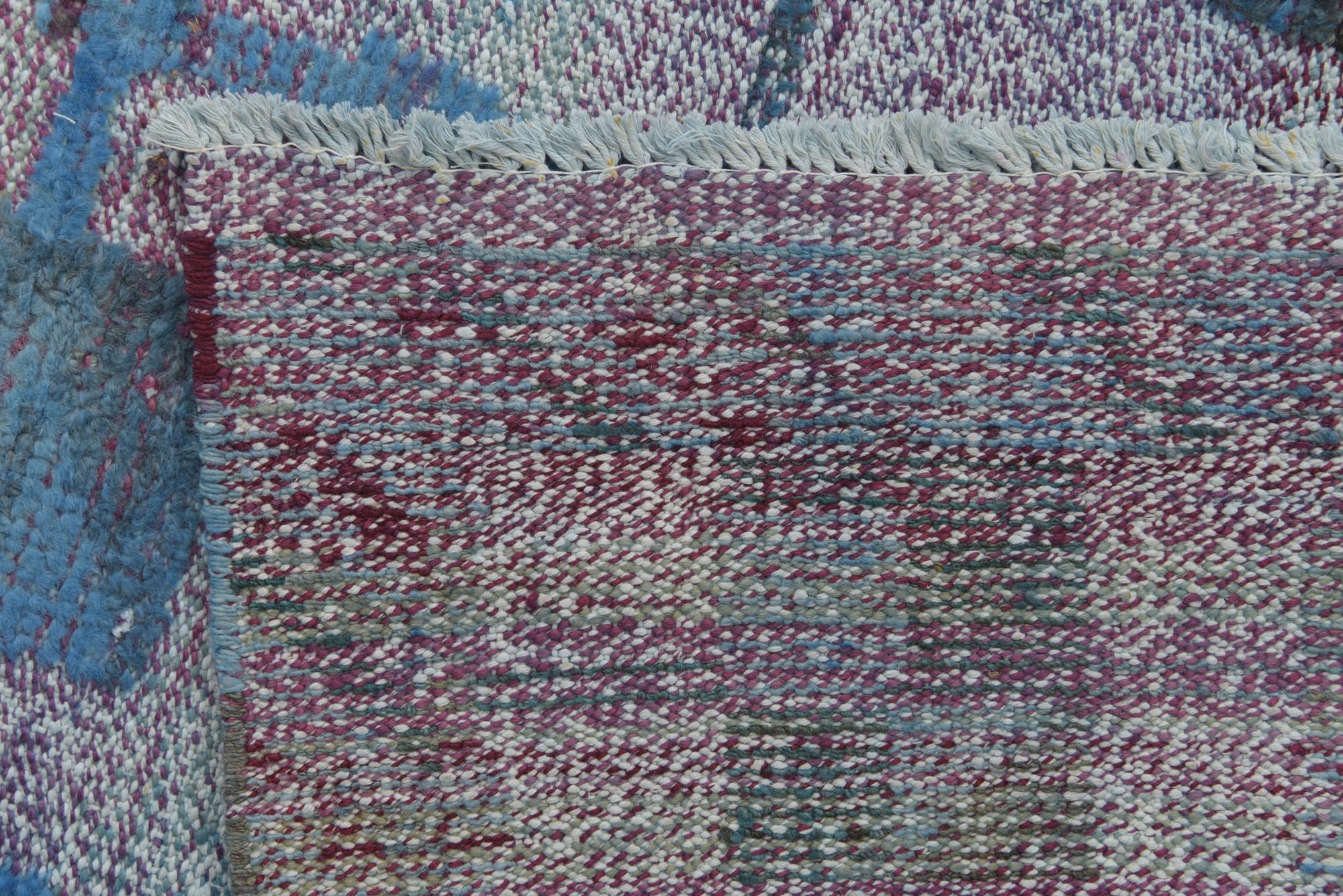5' 5 x 8' 3 Hand Knotted Darya Wool Rug