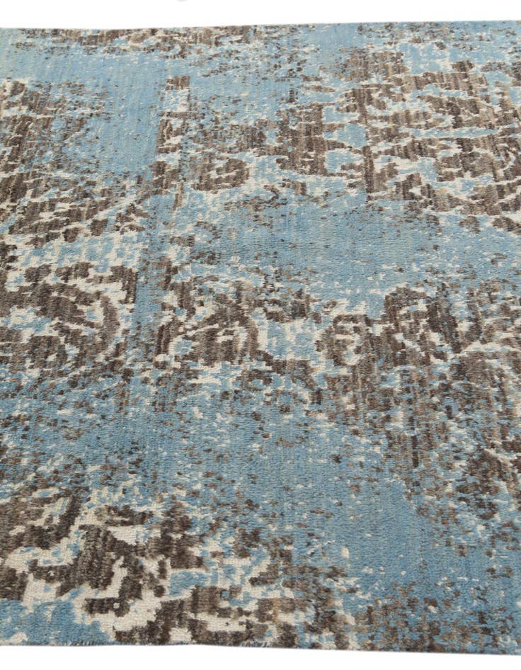 Detail image of 6' x 9' 1  Hand Knotted Darya Rug