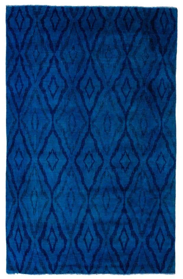 Detail image of 6' 5 x 9' 9 Hand Knotted Darya Wool Rug
