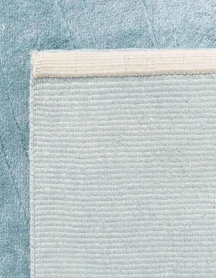 Detail image of 5' x 6' 7  Hand Knotted Darya Wool Rug