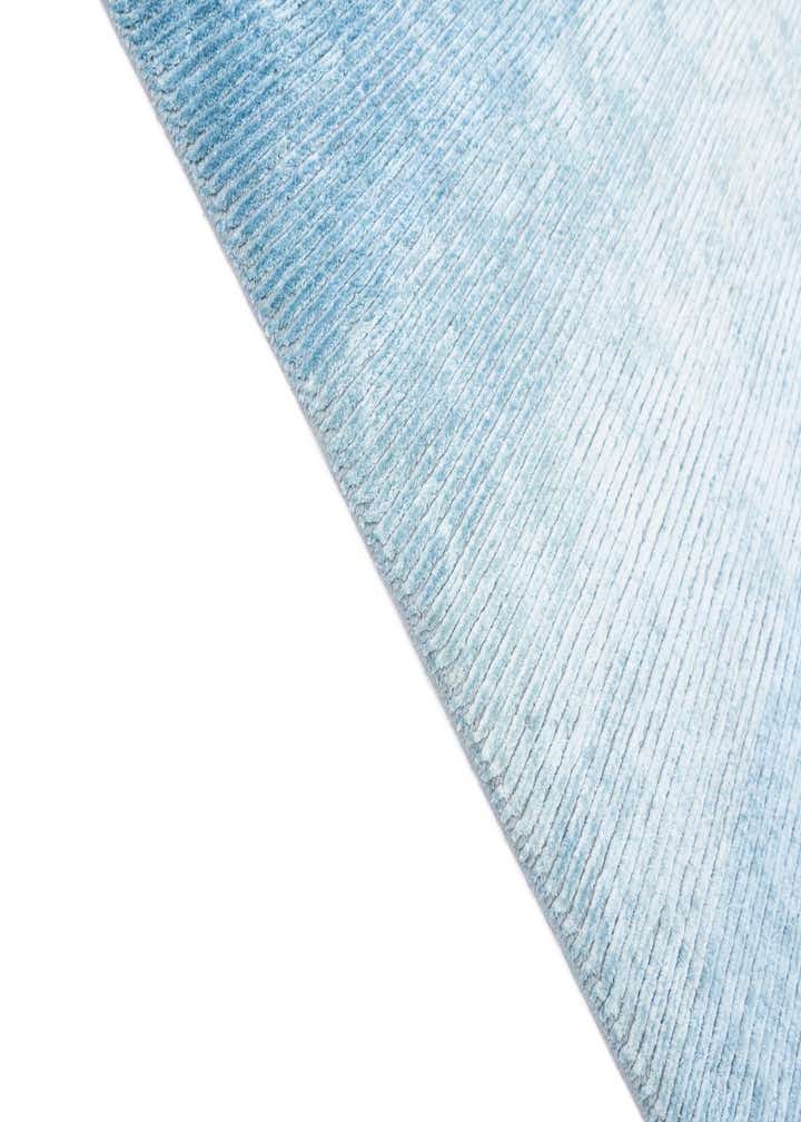 5' 6 x 8' Hand Knotted Darya Wool Rug