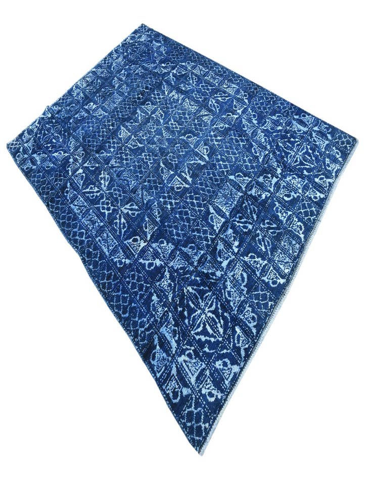 Detail image of 6' x 9'  Hand Knotted Darya Rug