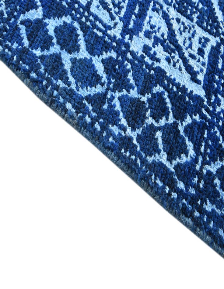 Detail image of 6' x 9'  Hand Knotted Darya Rug