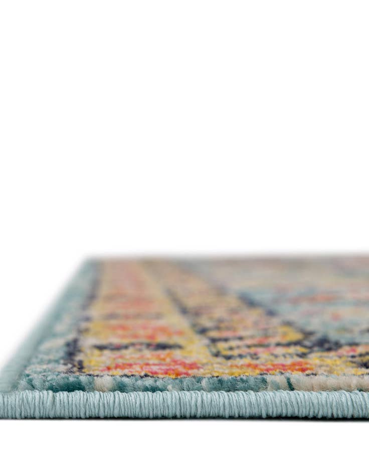 Detail image of 8' x 10' Washable El Paso Rug