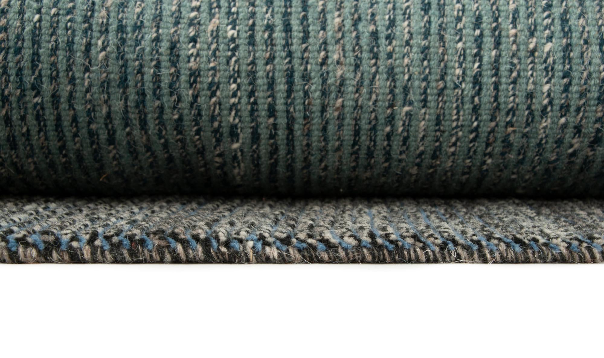 6' 8 x 9' 11 Hand Knotted Farona Wool Rug