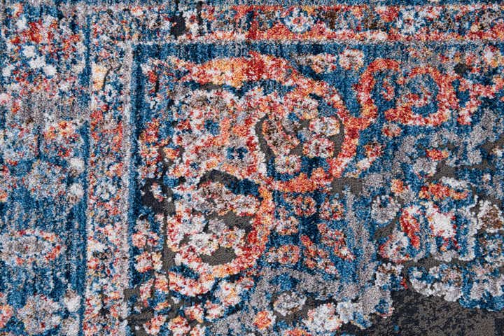 5' x 7' 7 Fleur Rug