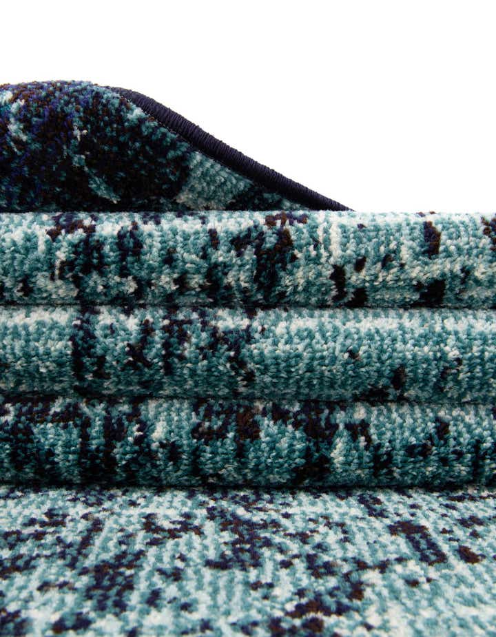 7' x 10' Washable Fleur Rug