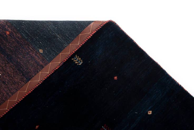 Detail image of 4' 1 x 6' 11 Gabbeh Rug