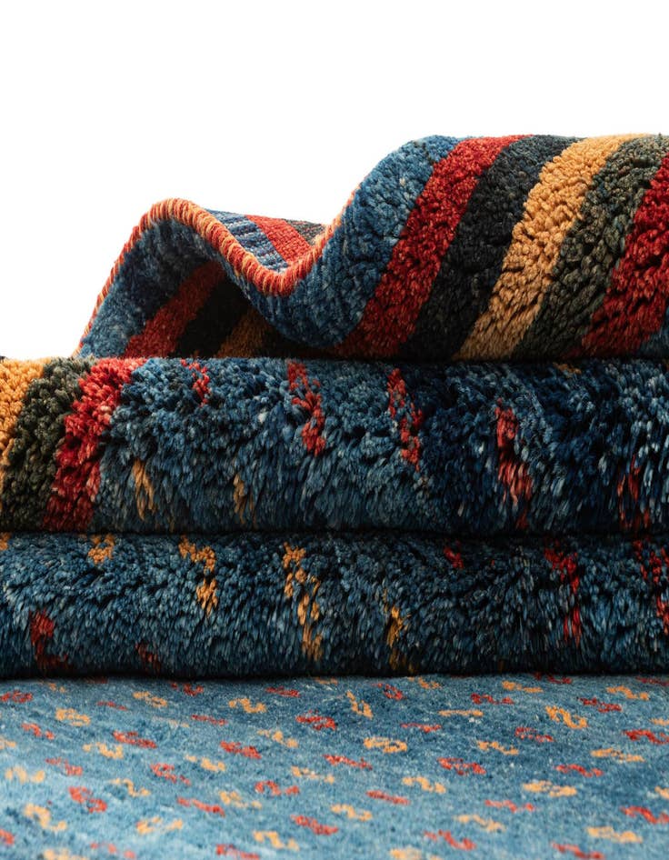 Detail image of 6' 7 x 10' 4 Gabbeh Rug