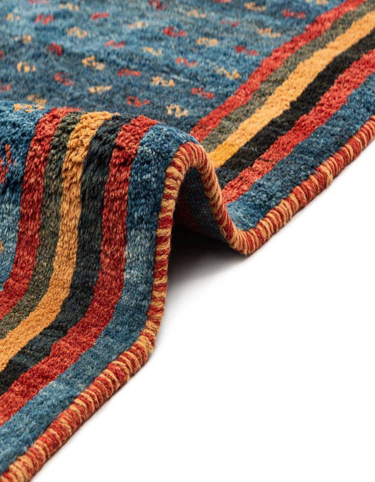 Detail image of 6' 7 x 10' 4 Gabbeh Rug
