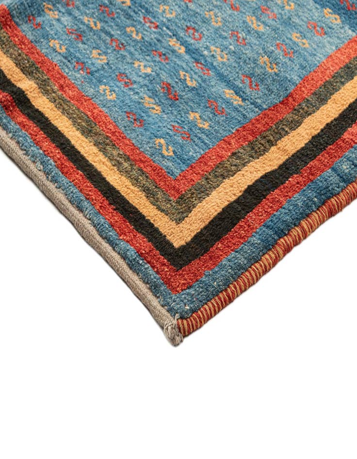 Detail image of 6' 7 x 10' 4 Gabbeh Rug