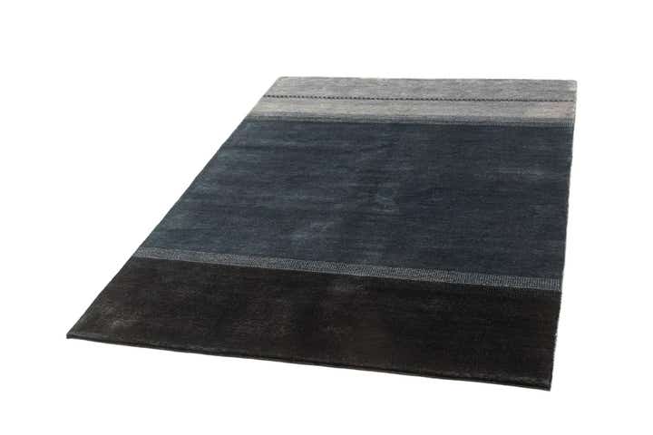 4' 8 x 6' 8 Gabbeh Rug