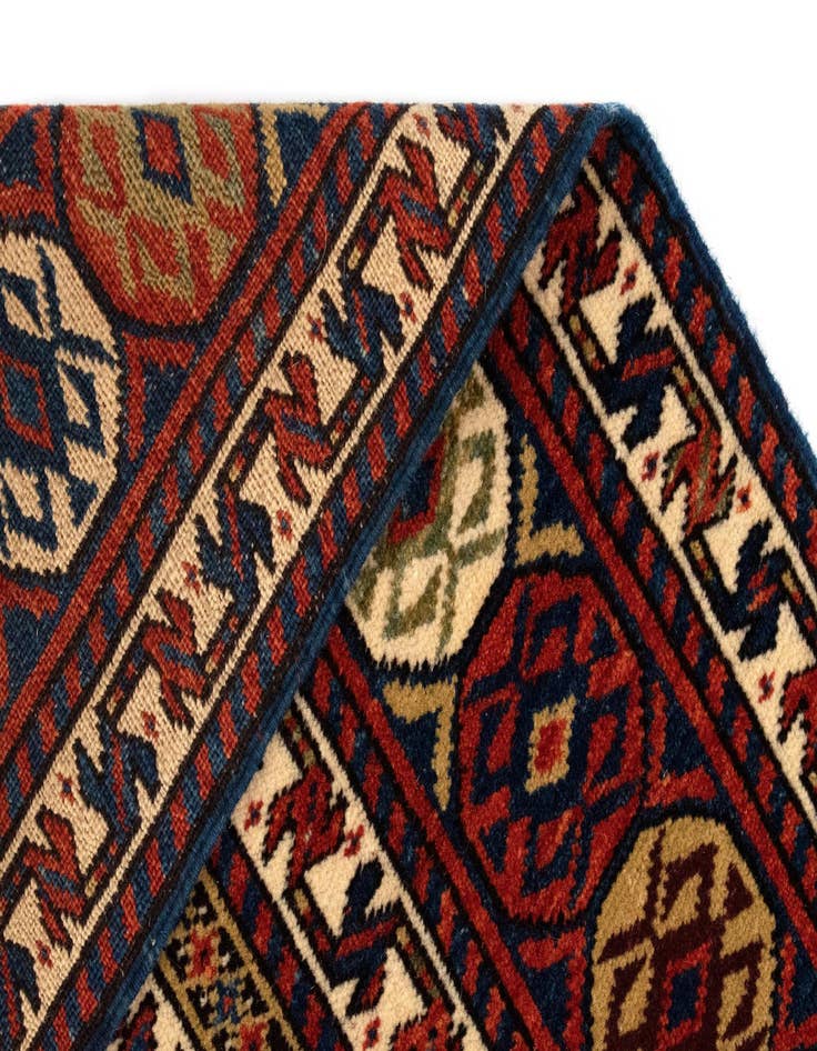 Detail image of 4' 2 x 5' 5  Hand Knotted Ghashghai Persian Rug