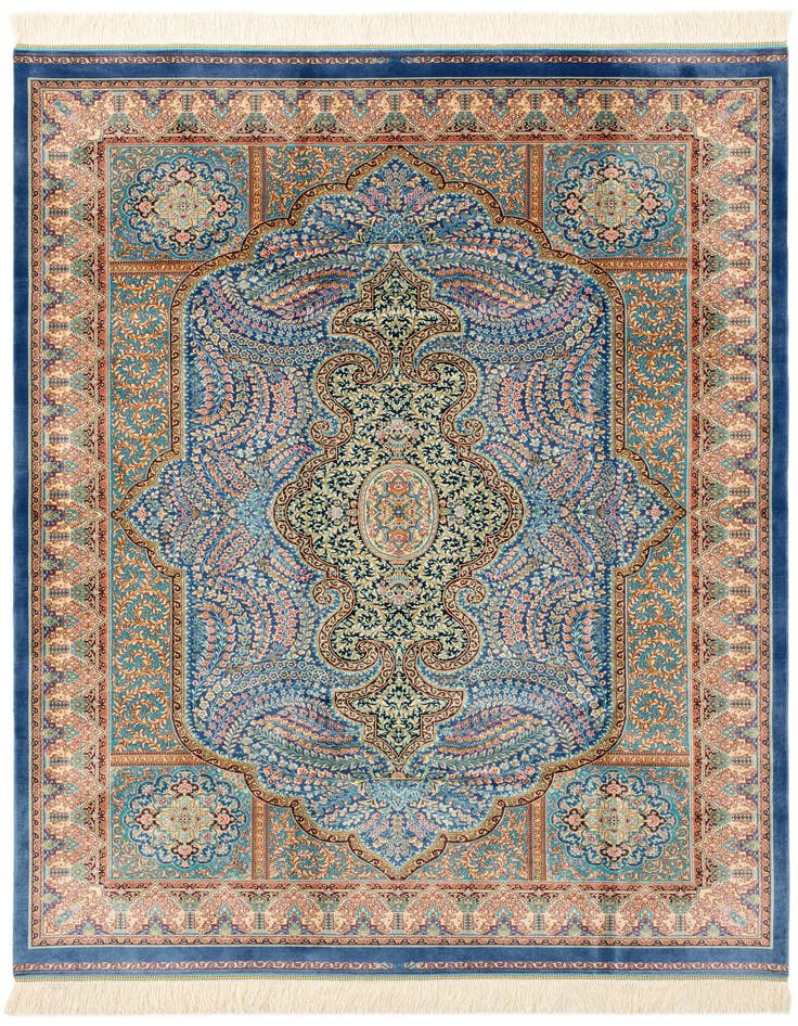 Detail image of 4' 4 x 6' 4 Ghom Design Rug