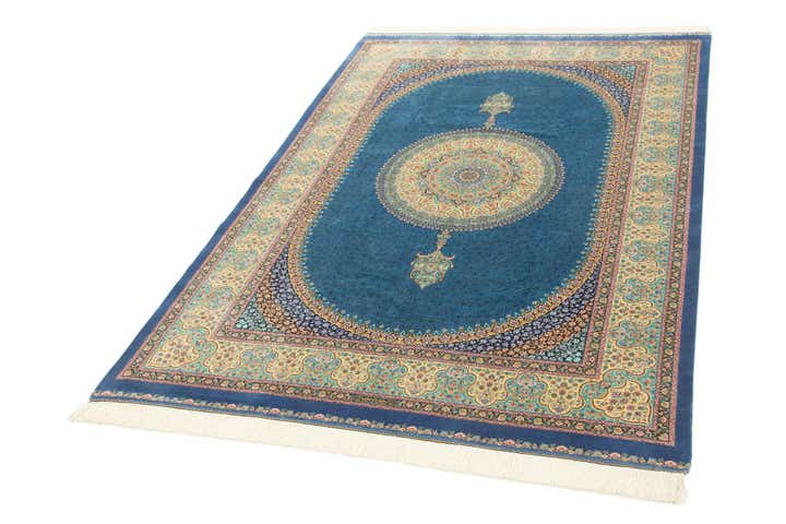 4' 9 x 7' 5 Ghom Design Rug