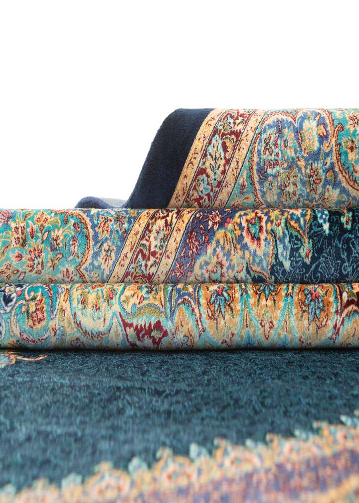 4' 9 x 7' 5 Ghom Design Rug