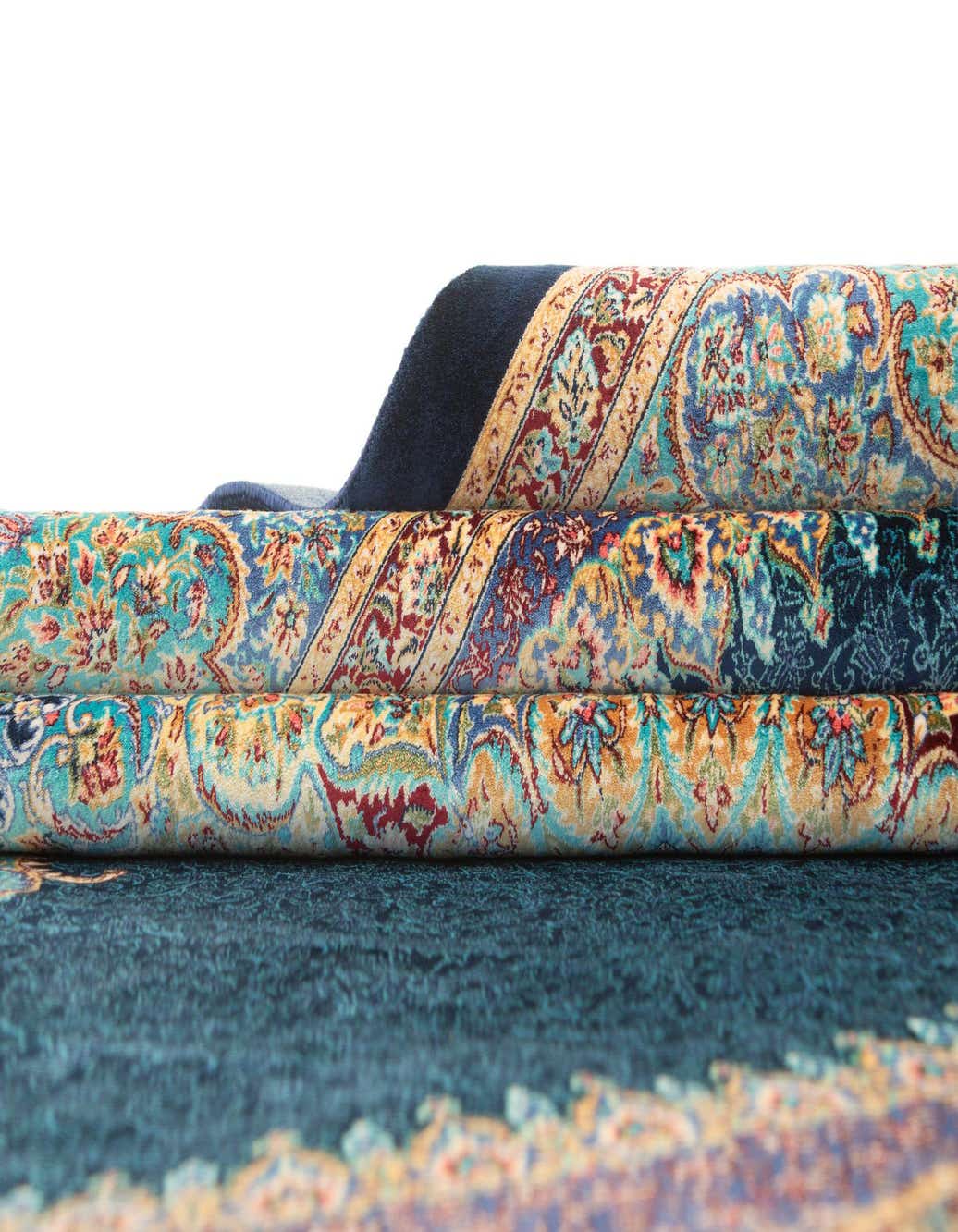 4' 9 x 7' 5 Ghom Design Rug
