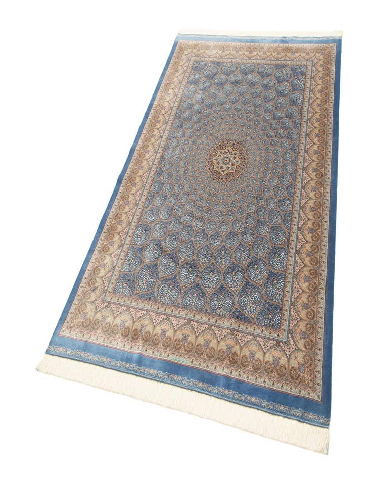 Detail image of 4' 10 x 7' 5 Ghom Design Rug