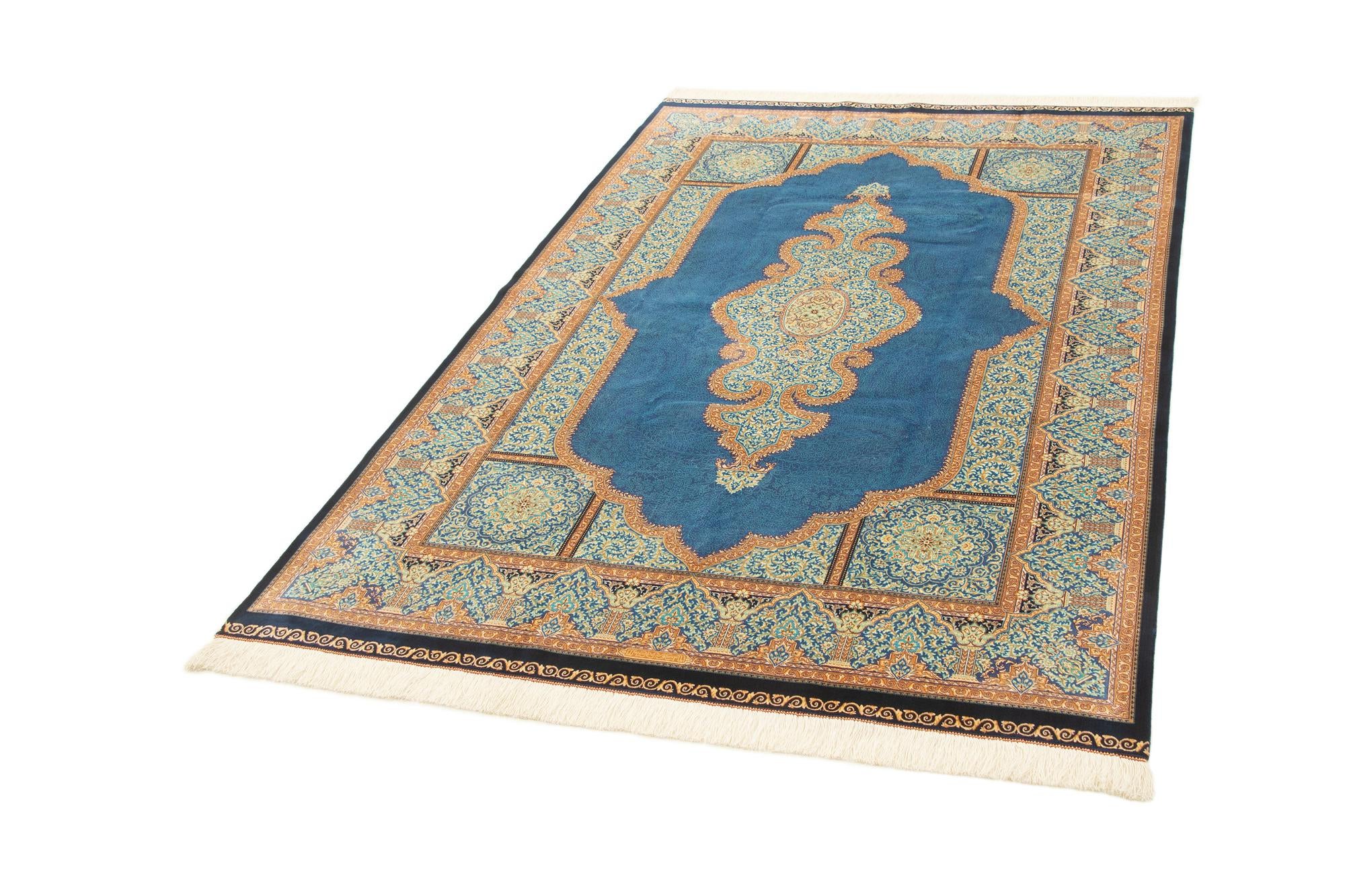 4' 9 x 7' 5 Ghom Design Rug
