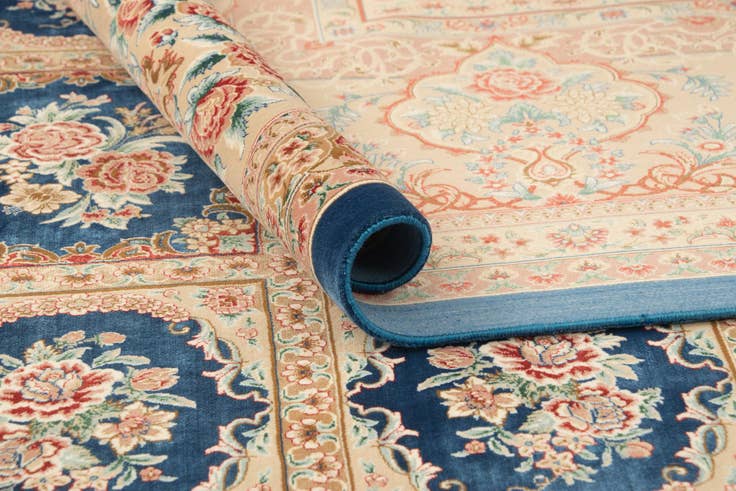 Detail image of 7' 11 x 11' 4 Ghom Design Rug