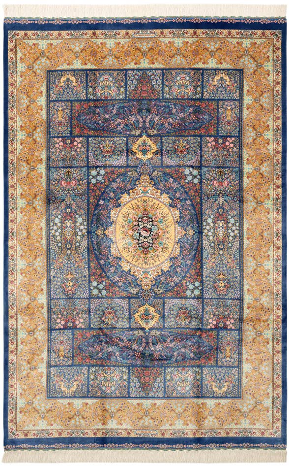 Detail image of 4' 10 x 7' 5 Ghom Design Rug
