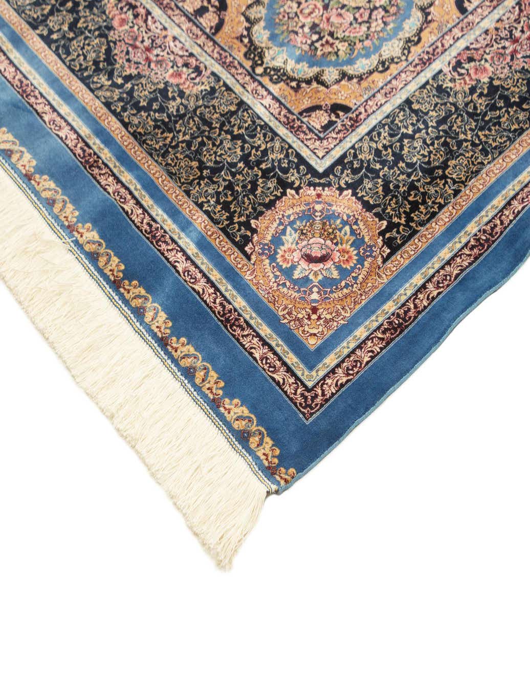 Primary image 6' 6 x 9' 7 Ghom Design Rug