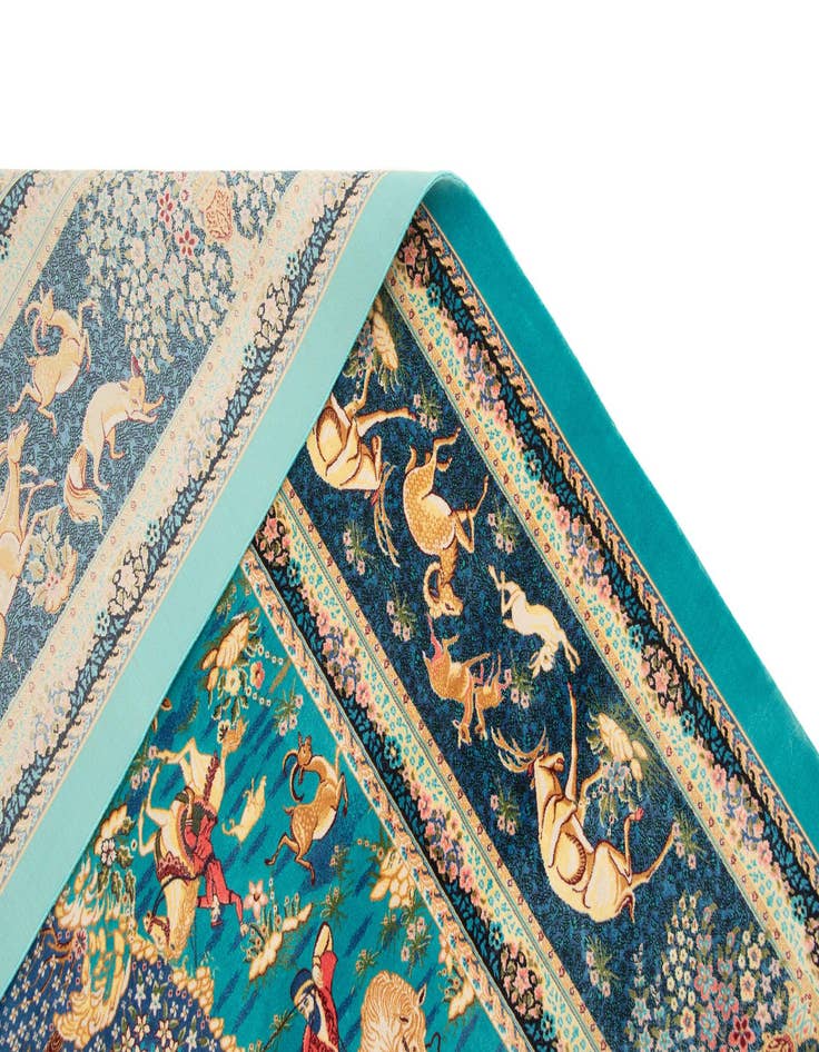 Detail image of 6' 6 x 9' 7 Ghom Design Rug